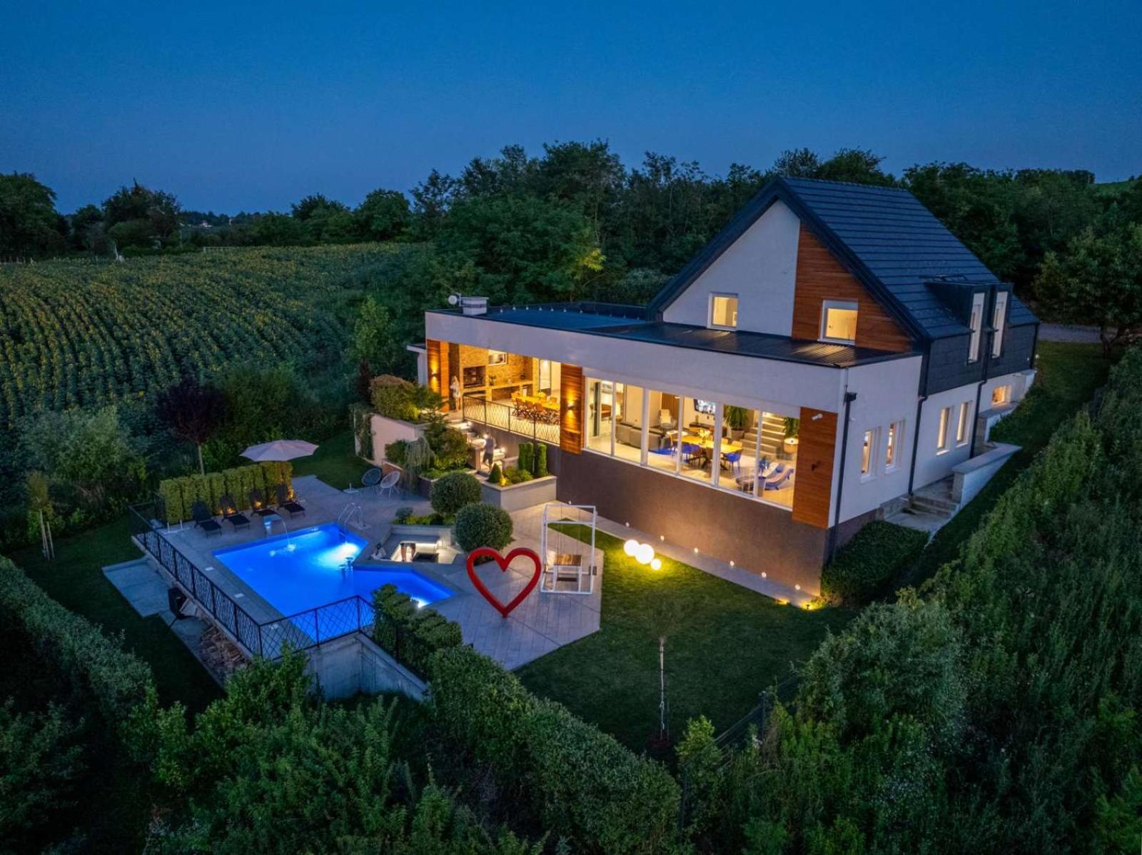 Riverside Pool Villa-Sremski Karlovci Eksteriør billede